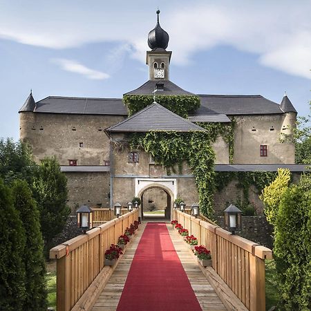 Hotel Schloss Gabelhofen Fohnsdorf Exteriör bild